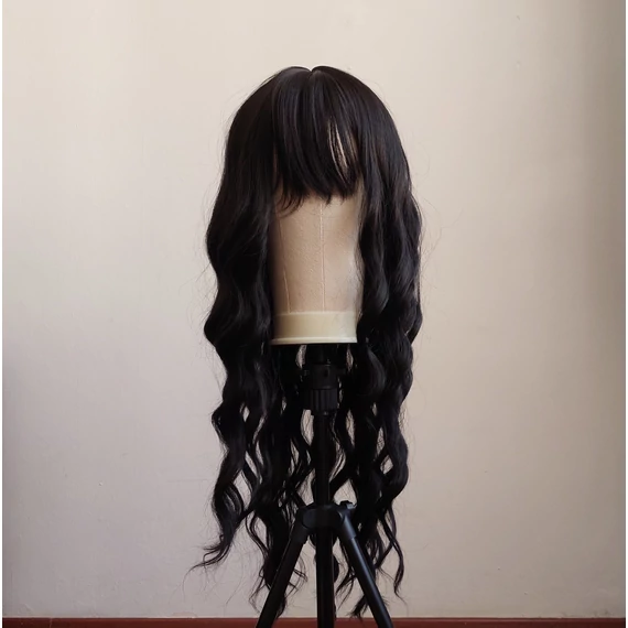 Fekete hosszú göndör cosplay paróka